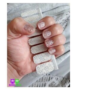 White Nail Wraps